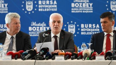 Bursa Büyükşehir Belediye Başkanı Mustafa Bozbey, Bursalıları ilgilendiren her konunun