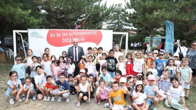 Ni̇lüfer Beledi̇yesi̇’ni̇n bu yil 13’üncüsünü gerçekleşti̇rdi̇ği̇ ‘bi̇z bu yaz kütüphanedeyi̇z’