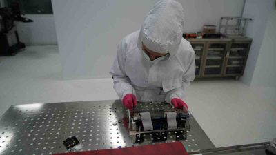 BURSA’DA 8 YILDIR ‘LAZER ÇİPİ’ ÜRETEN TÜRKİYE’NİN İLK VE TEK