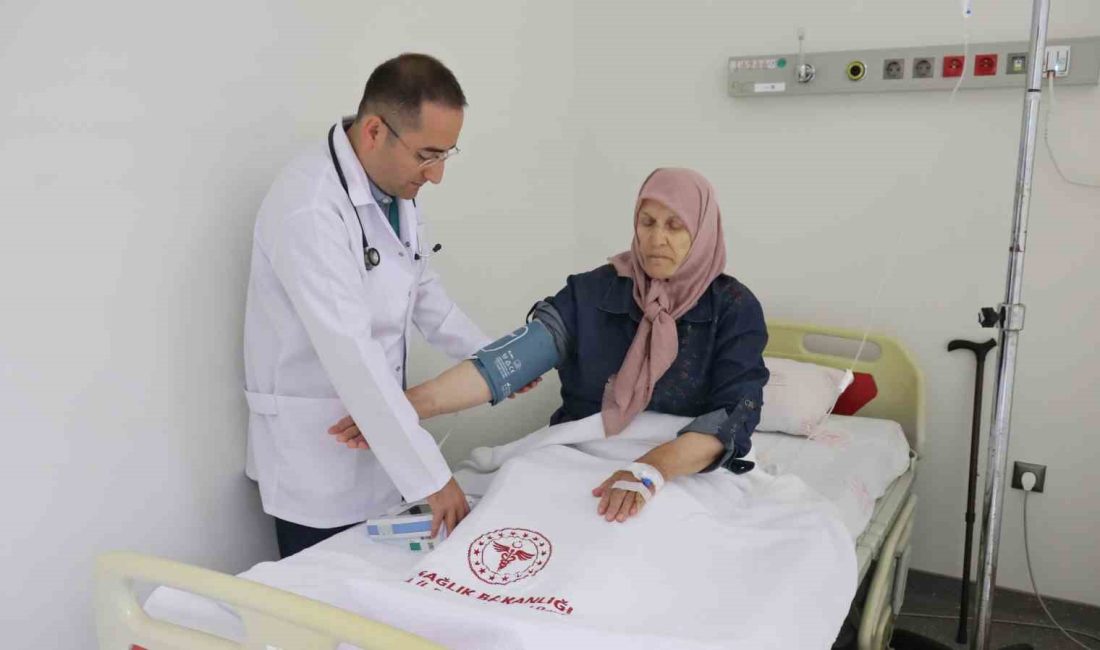 AŞIRI SICAKLAR NEDENİYLE VÜCUTTA MEYDANA GELEN SIVI KAYBININ KRONİK HASTA