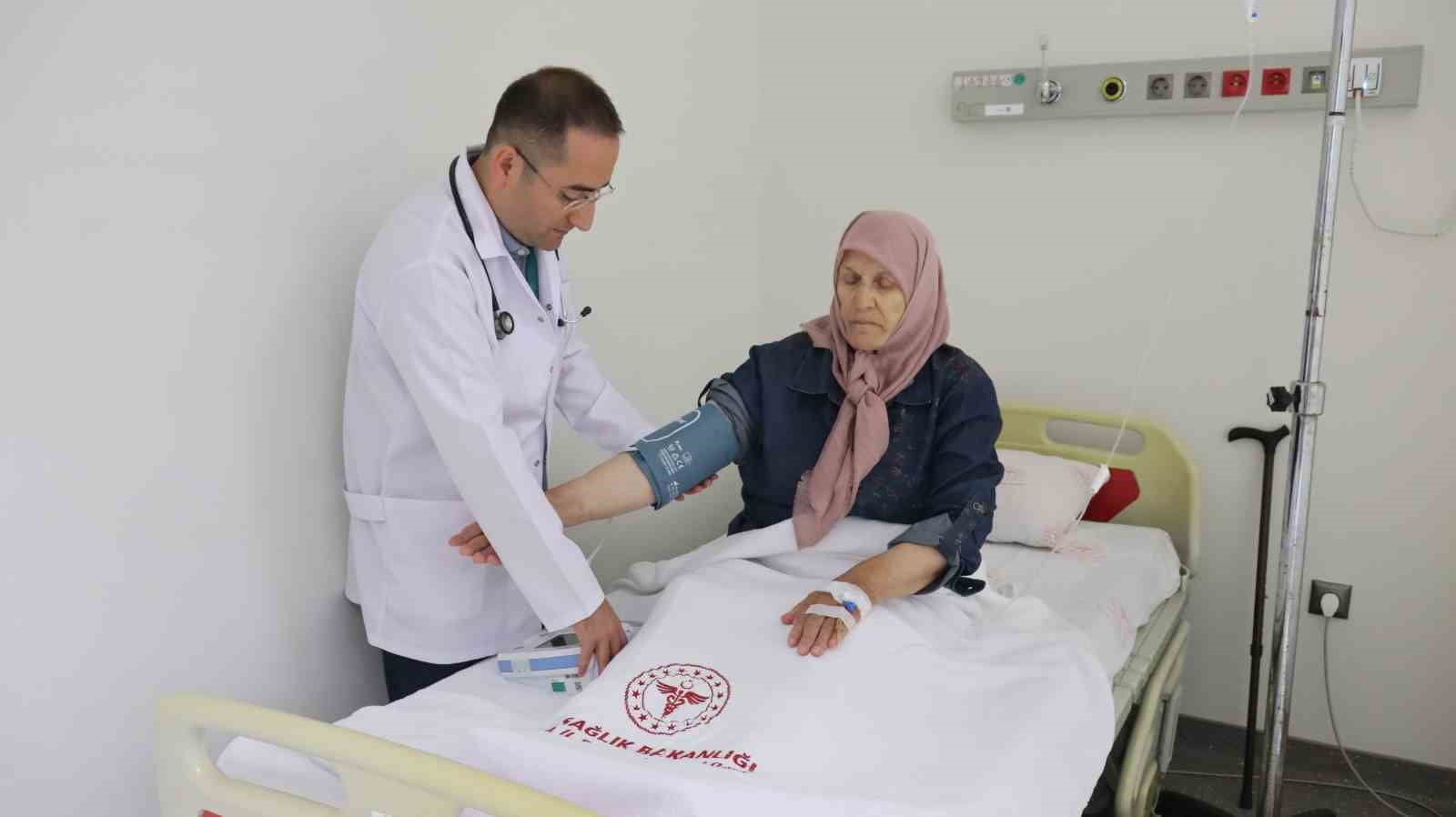 asiri sicaklar yasli ve kronik hastaloarda olumcul sonuclara yol acabilir 2a98918