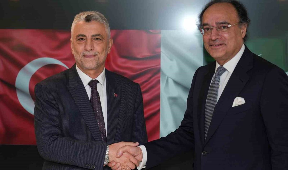 TİCARET BAKANI ÖMER BOLAT, PAKİSTAN GELİR VE MALİYE BAKANI MUHAMMED