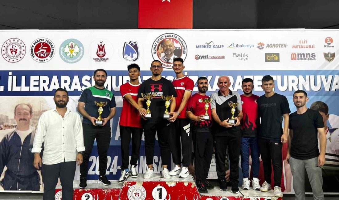 Manisa’da yapılan 3. Murat Eşsiz İller Arası Karate Şampiyonası’nda Bursa