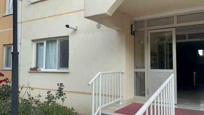 BURSA'DA KAN DONDURAN OLAY : BABASINI ÖLDÜRDÜ, ANNESİNİ AĞIR YARALADI