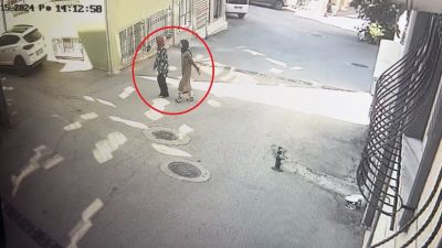 BURSA'DA BİR EVE GİREREK ZİYNET EŞYASI VE RUHSATLI TABANCA ÇALAN