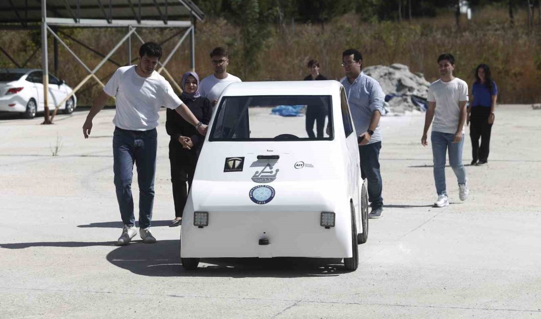 OTAGG, KAMPÜS İÇERİSİNDE DOLAŞACAK OTONOM ARACIN TANITIMINI YAPTI