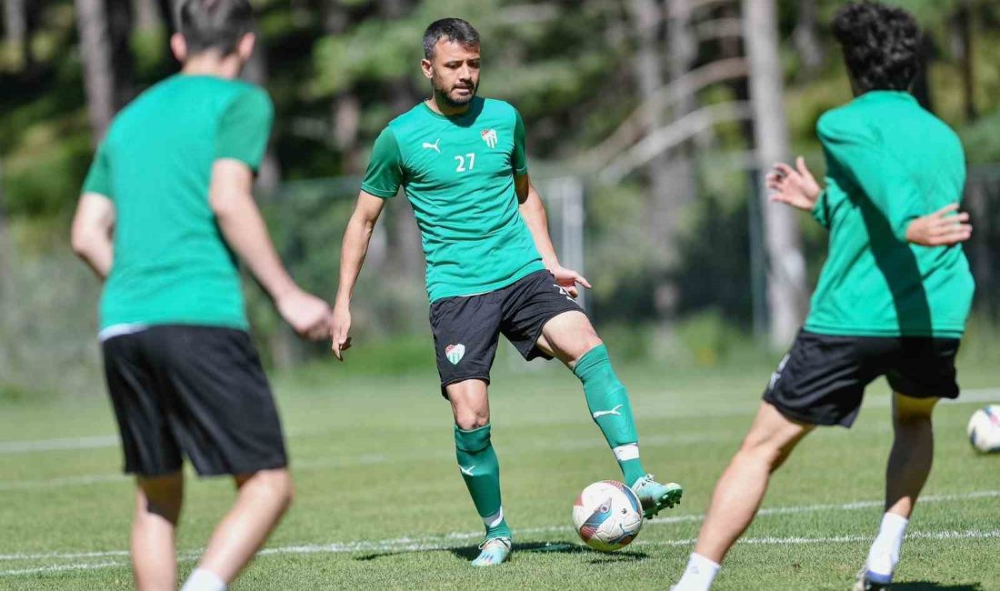 BURSASPOR'DA YENİ SEZON HAZIRLIKLARI DEVAM EDİYOR.