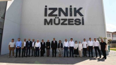 İZNİK BELEDİYESİ’NİN ÇİN DE BULUNAN SERAMİK ÜRETİMİYLE ÜNLÜ KARDEŞ ŞEHRİ