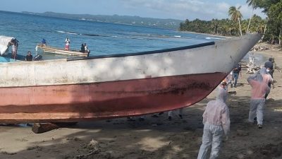 DOMİNİK CUMHURİYETİ'NDE BİR TEKNE İÇİNDE 14 İSKELET, YASA DIŞI MADDELERLE