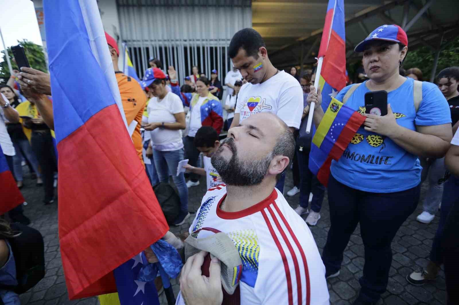 g7 ulkelerinden venezuelaya cagri secim sonuclarini seffaf sekilde aciklayin adad8bb