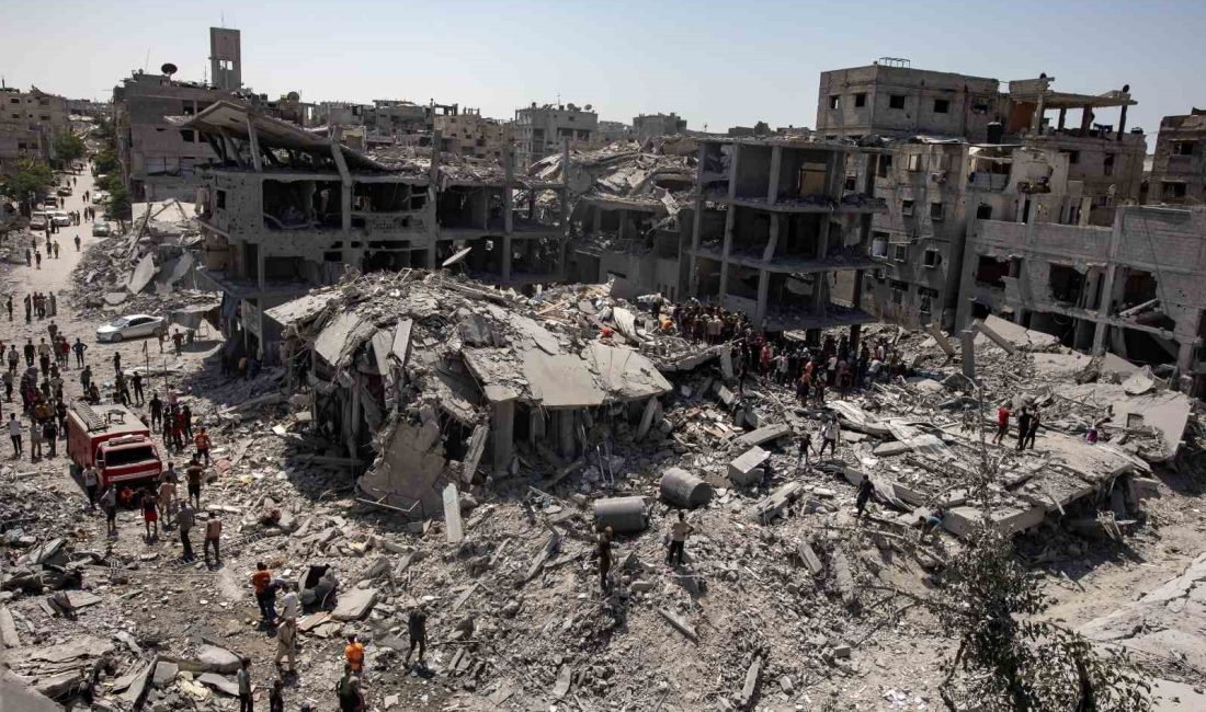 İSRAİL'İN GAZZE ŞERİDİ'NE YÖNELİK SALDIRILARINDA HAYATINI KAYBEDENLERİN SAYISI 40 BİN