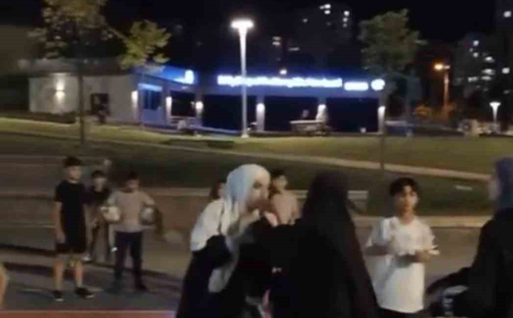 KADINLARIN TEKME TOKAT KAVGASI KAMERADA