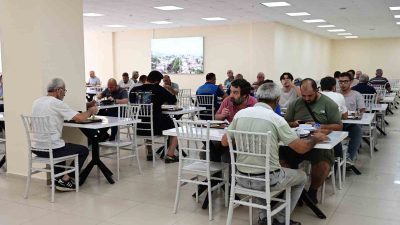 Karacabey Belediyesi ‘nin geçtiğimiz hafta açılışını gerçekleştirdiği Kent Lokantası, vatandaşların