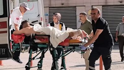 BURSA'NIN İNEGÖL İLÇESİNDE BAHÇEDE SALÇA KAYNATILAN KAZANININ DEVRİLMESİ SONUCU 4