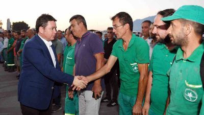 Başkan Aydın, Osmangazi’nin 136 mahallesini daha temiz ve yaşanabilir hale