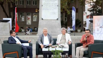 MUDANYA BELEDİYESİ’NİN “DEĞİŞİM” TEMASIYLA DÜZENLEDİĞİ 6. MUDANYA KİTAP FUARI’NDA KONUŞAN