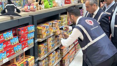 Bursa’da Ticaret Bakanlığı yetkilileri, vatandaşın ekonomik çıkarlarının ve sağlıklarının korunması