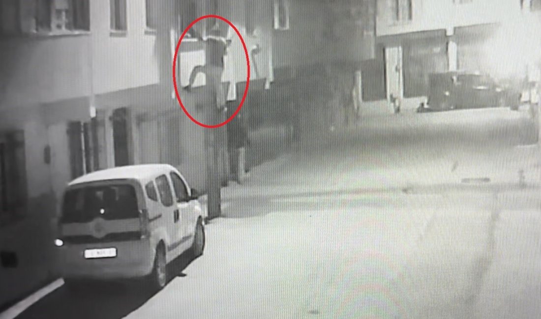 BURSA'DA "KERTENKELE" LAKAPLI OKTAY K. İSİMLİ HIRSIZ, 14 YIL KALDIĞI
