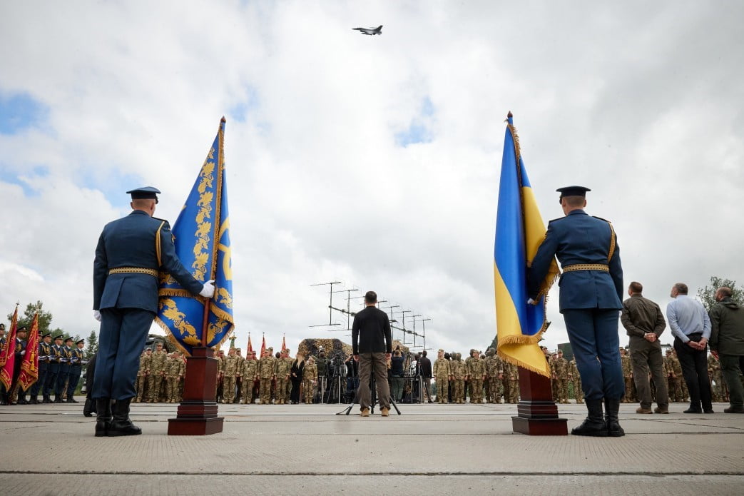 zelenskiy f 16lar ukraynada f1b1f65