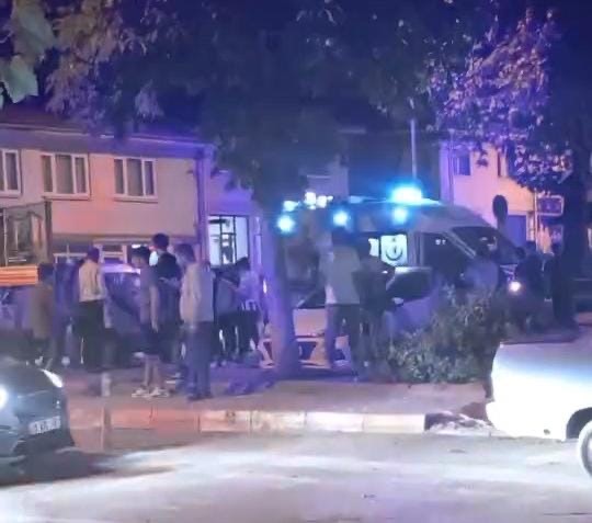 10 BİN LİRA İÇİN ARKADAŞINI BIÇAKLA YARALADI