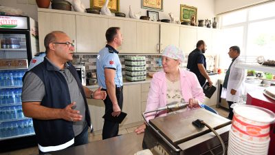 Osmangazi Belediyesi Zabıta Müdürlüğü ekipleri, 2024-2025 eğitim-öğretim yılının başlamasıyla birlikte