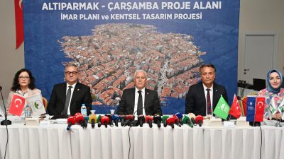 Bursa Büyükşehir Belediyesi, kentin kalbi konumundaki Altıparmak bölgesiyle ilgili imar