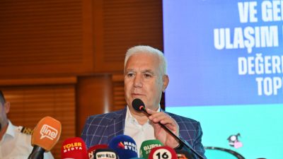  Bursa Büyükşehir Belediye Başkanı Mustafa Bozbey, herkesin yürüme mesafesinde toplu