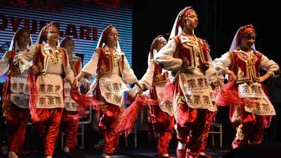 YENİŞEHİR’DE BU YIL 9’NCUSU DÜZENLENEN ULUSLARARASI ALTIN BİBER FESTİVALİ, İLÇE