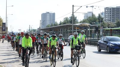 “Yeşile pedalla, yeniden yeşile pedalla” temasıyla 16’ıncısı düzenlenen “Tophane-Nilüfer-Mudanya Bisiklet