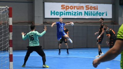 Nilüfer Belediyespor, evinde ağırladığı Köyceğiz Belediyespor'u başa baş geçen maçta