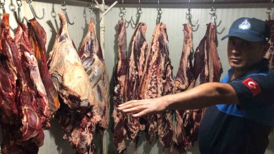 ADIYAMAN BELEDİYESİ ZABITA MÜDÜRLÜĞÜ EKİPLERİNİN KASAPLARA YÖNELİK YAPMIŞ OLDUĞU DENETİMLERDE