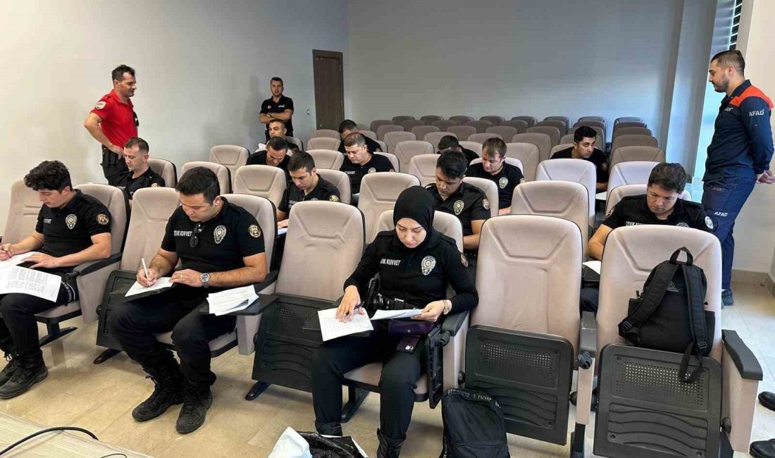 AFAD'TAN ÇEVİK KUVVET EKİBİNE ARAMA KURTARMA EĞİTİMİ VERİLDİ