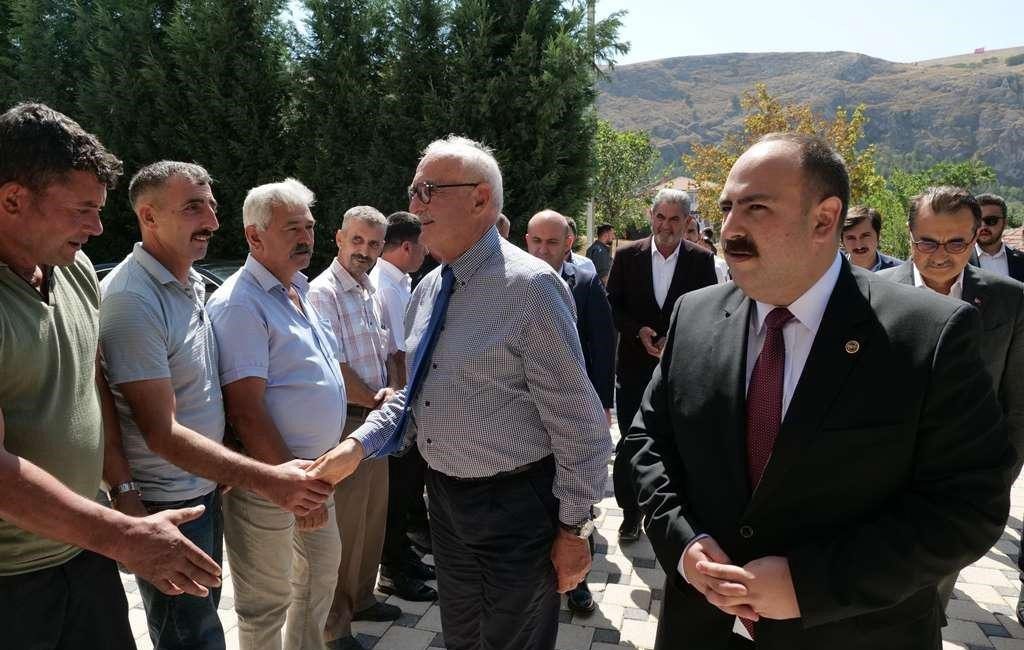 ADALET VE KALKINMA PARTİSİ (AKP) GENEL BAŞKAN YARDIMCISI, YEREL YÖNETİMLER