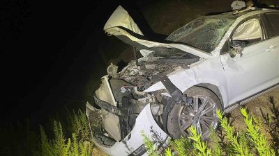 ANTALYA'NIN ALANYA İLÇESİNDE 16 YAŞINDAKİ EHLİYETSİZ ÇOCUĞUN KULLANDIĞI OTOMOBİL KONTROLDEN