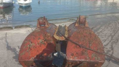 İSTANBUL ARNAVUTKÖY SAHİLİ AÇIKLARINDA BİR BALIKÇI TARAFINDAN İÇİNDE PATLAYICI OLAN