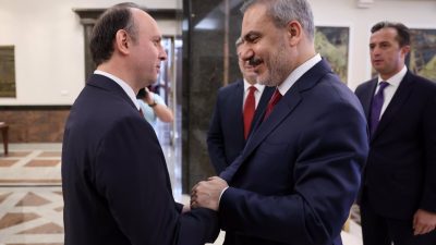 KUZEY MAKEDONYA MECLİS BAŞKANI AFRİM GAŞİ