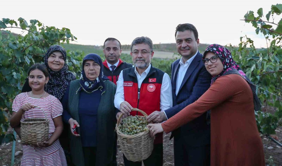 TARIM VE ORMAN BAKANI İBRAHİM YUMAKLI, “2025 YILI İÇİN SERADA