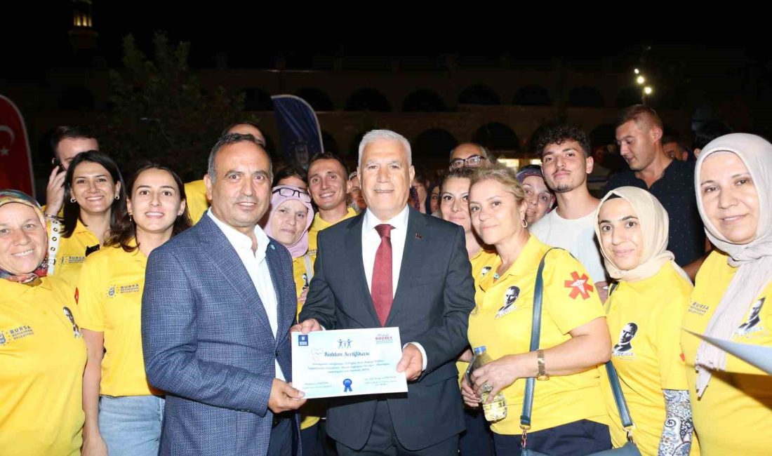 Bursa Büyükşehir Belediye Başkanı Mustafa Bozbey, halkın sağlıklı bir yaşam