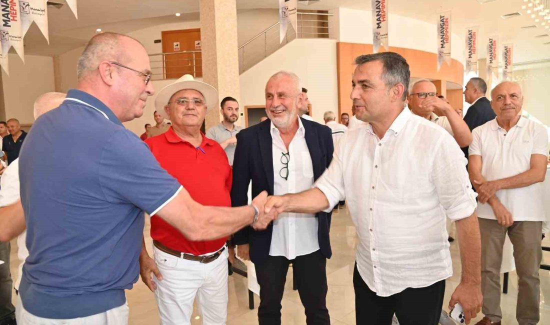 MANAVGAT BELEDİYE BAŞKANI DR. NİYAZİ NEFİ KARA, ATATÜRK KÜLTÜR MERKEZİ'NDE
