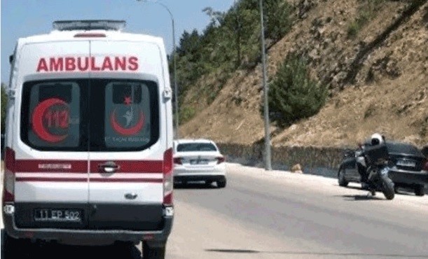 BİLECİK'TE MEYDANA GELEN TRAFİK KAZASINDA KİŞİ YARALANDI