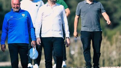 BURSASPOR BAŞKANI ENES ÇELİK, SPONSORLUK ANLAŞMASINI AÇIKLADI.