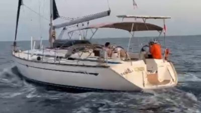 ÇANAKKALE’NİN ECEABAT İLÇESİNDE SAHİL GÜVENLİK EKİPLERİNCE 35 KAÇAK GÖÇMEN YAKALANDI.