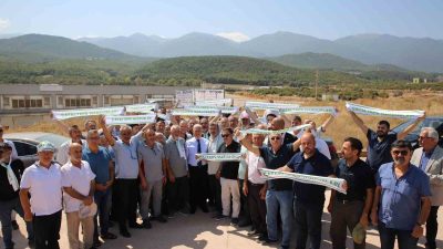 BURSA BÜYÜKŞEHİR BELEDİYE BAŞKANI MUSTAFA BOZBEY, YAPIMI YARIDA KALAN ÇATALTEPE