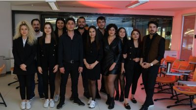 HEM YAZ HEM DE OKUL DÖNEMİNDE ÖĞRENCİLERİN ÇEVRİMİÇİ DERSLERE OLAN