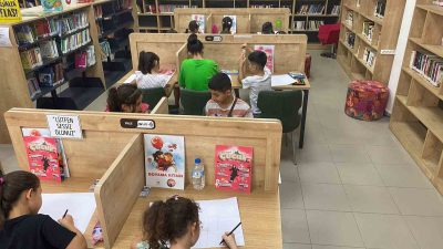 OSMANGAZİ BELEDİYESİ TARAFINDAN DEMİRTAŞ KÜTÜPHANESİ’NDE DÜZENLENEN ‘ÇOCUK GÖZÜNDEN KÜTÜPHANE’ ETKİNLİĞİNE
