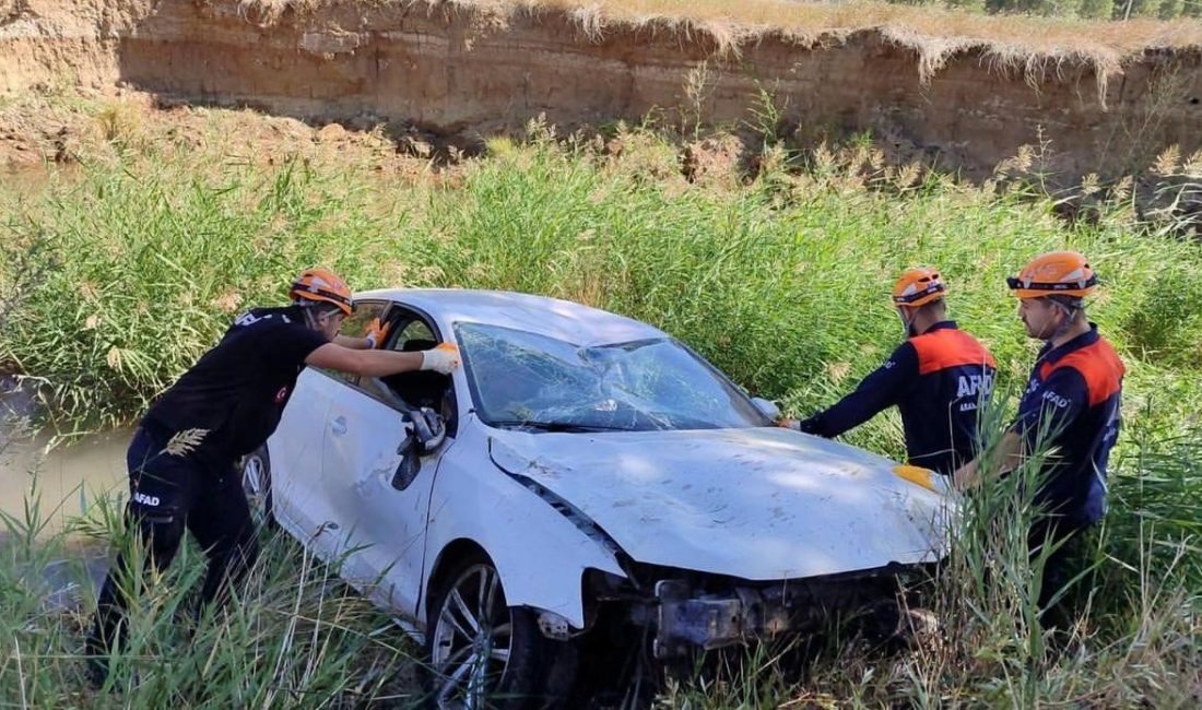 SİVAS’IN ULAŞ İLÇESİNDE OTOMOBİLİN DEREYE UÇMASI SONUCU MEYDANA GELEN KAZADA