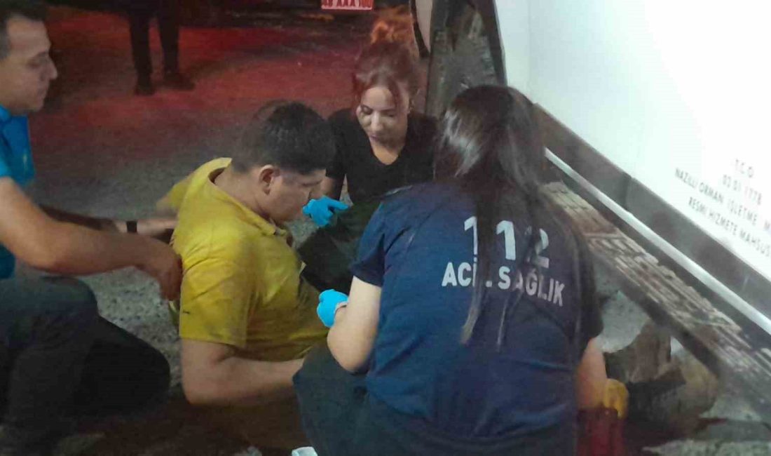 DUMANDAN ETKİLENEN YANGIN SÖNDÜRME PERSONELİ HASTANEYE KALDIRILDI
