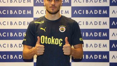 FENERBAHÇE'NİN YENİ TRANSFERİ FİLİP KOSTİC, SAĞLIK KONTROLÜNDEN GEÇTİ