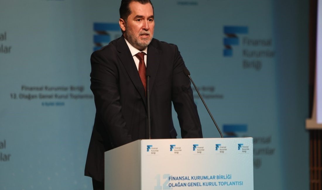 FİNANSAL KURUMLAR BİRLİĞİ'NİN 12'NCİ OLAĞAN GENEL KURULU TOPLANTISI FİNANS MERKEZİNDE