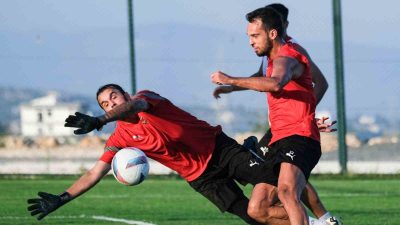 HATAYSPOR, TEKNİK DİREKTÖR RIZA ÇALIMBAY YÖNETİMİNDE İLK ANTRENMANINI GERÇEKLEŞTİRDİ